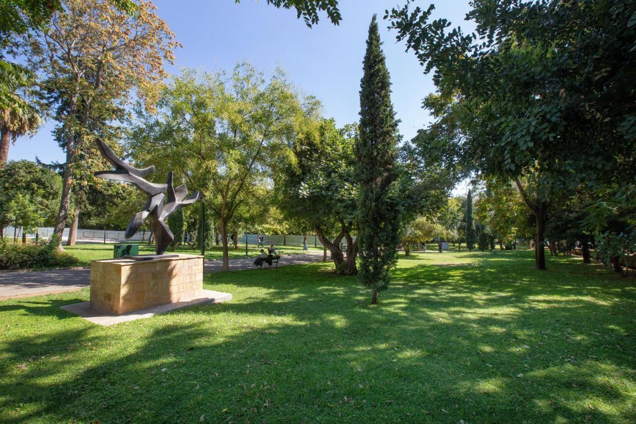 Upscale Luxury Athens Renovated Dream Home In One Of The Most Favorable Locations By National Gardens, Zoo & Hellenic Parliament In Syntagma And Stylish Exquisite Kolonaki Neighborhood Bagian luar foto