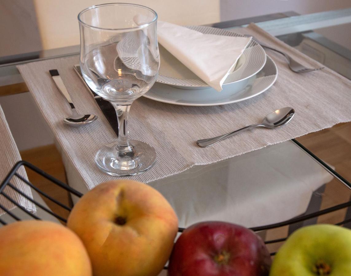 Upscale Luxury Athens Renovated Dream Home In One Of The Most Favorable Locations By National Gardens, Zoo & Hellenic Parliament In Syntagma And Stylish Exquisite Kolonaki Neighborhood Bagian luar foto