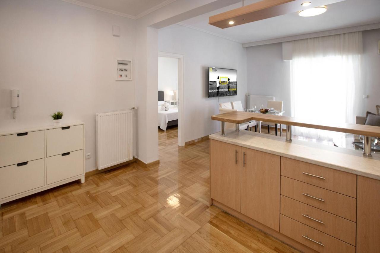 Upscale Luxury Athens Renovated Dream Home In One Of The Most Favorable Locations By National Gardens, Zoo & Hellenic Parliament In Syntagma And Stylish Exquisite Kolonaki Neighborhood Bagian luar foto